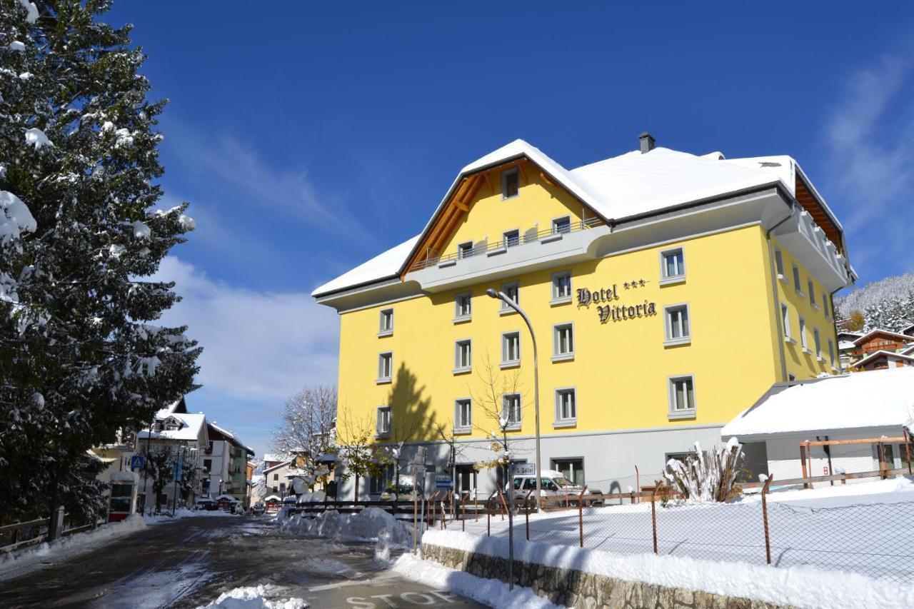 Hotel Vittoria Folgaria Exterior photo