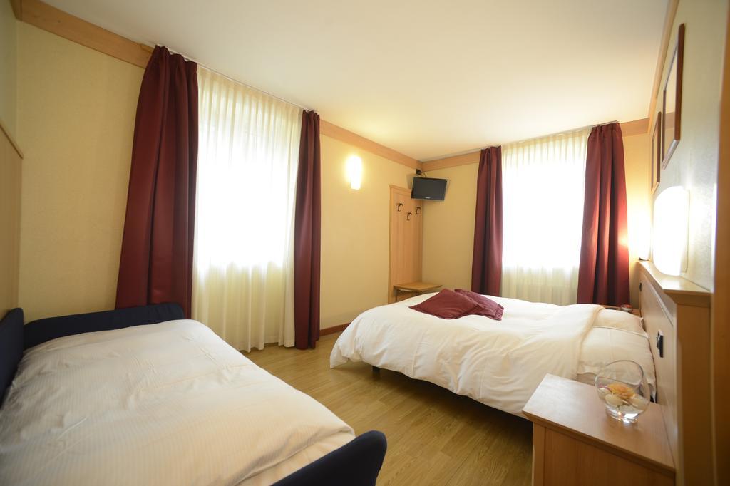 Hotel Vittoria Folgaria Room photo